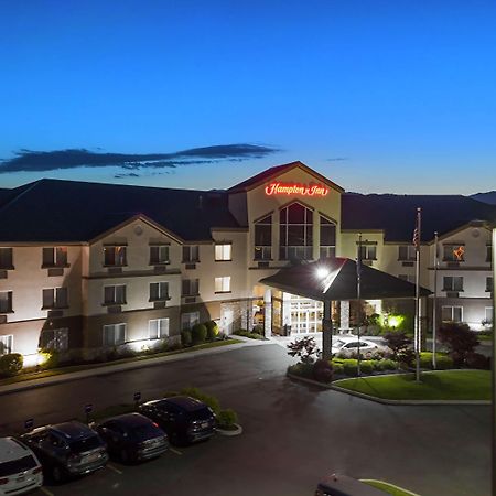Hampton Inn Salt Lake City Central Exterior photo